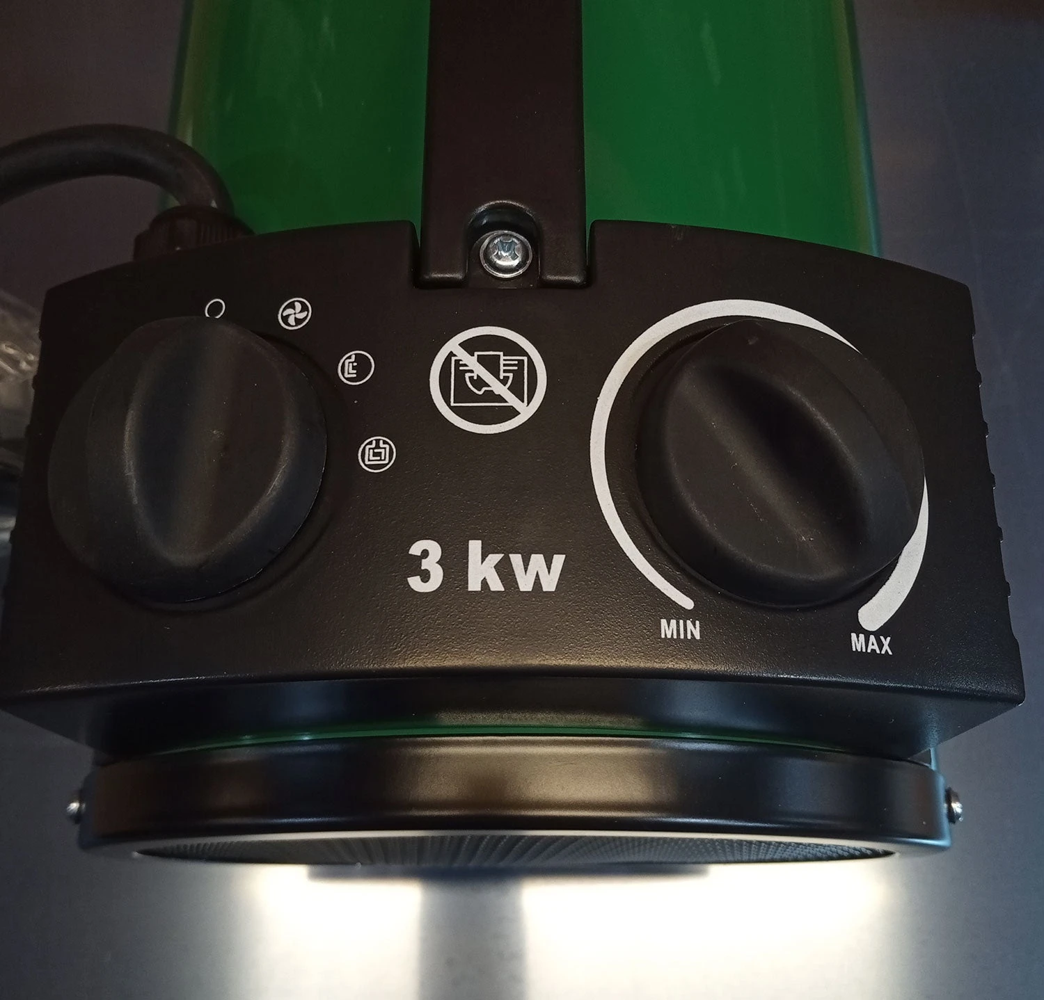 3kW Greenhouse Fan Heater 4 3kW Greenhouse Fan Heater - Image 2